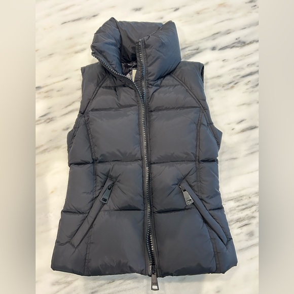 SAM. Jackets & Blazers - SAM. Matte Black Down Vest Size Small NWT